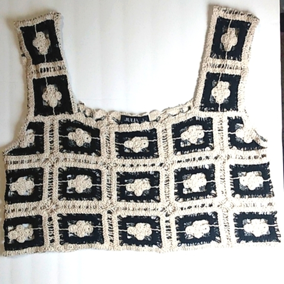 love J Tops - JULIA LOVE J CROCHET CROP TOP SIZE LARGE NWOT
